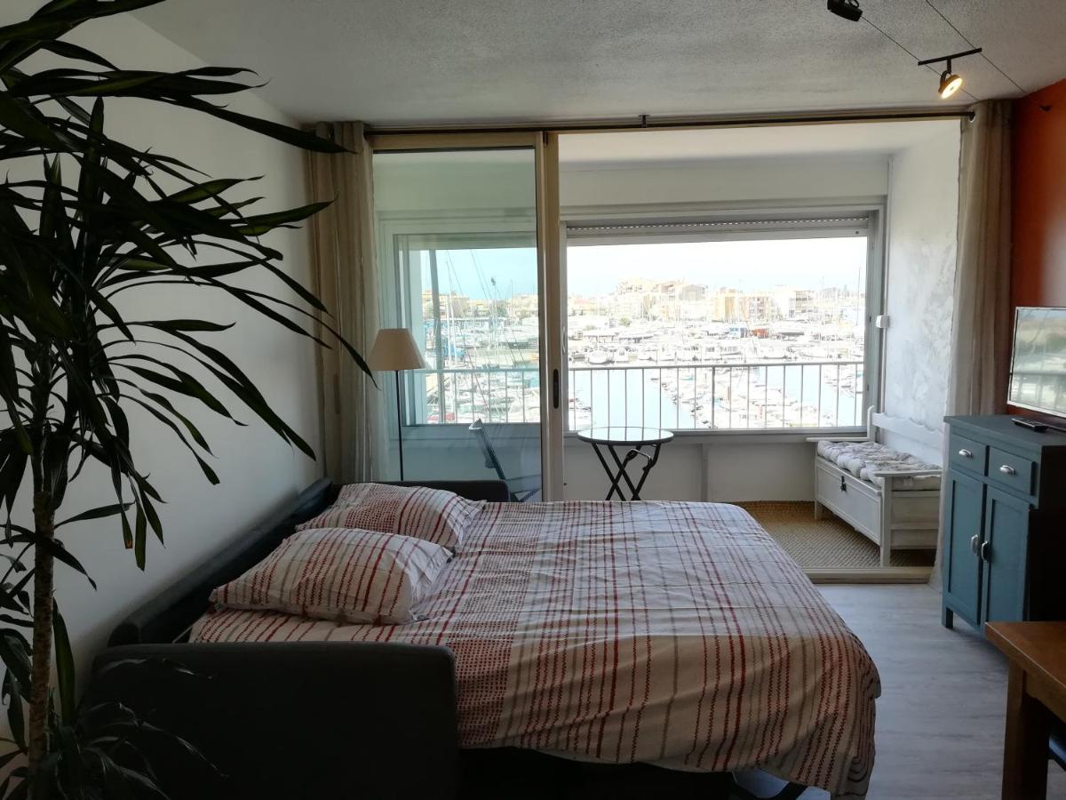 Studio Cabine Vue Port Avec Parking Prive, Piscine, Parc, Boulodrome Agde Buitenkant foto